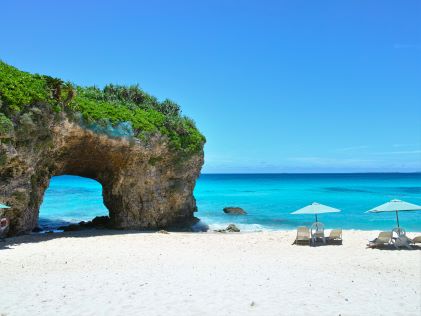 Sunayama Beach in Japan on a sunny day