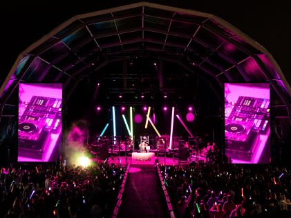 Paris Hilton performing her DJ set at the Hilton Grand Vacations Tournament of Champions